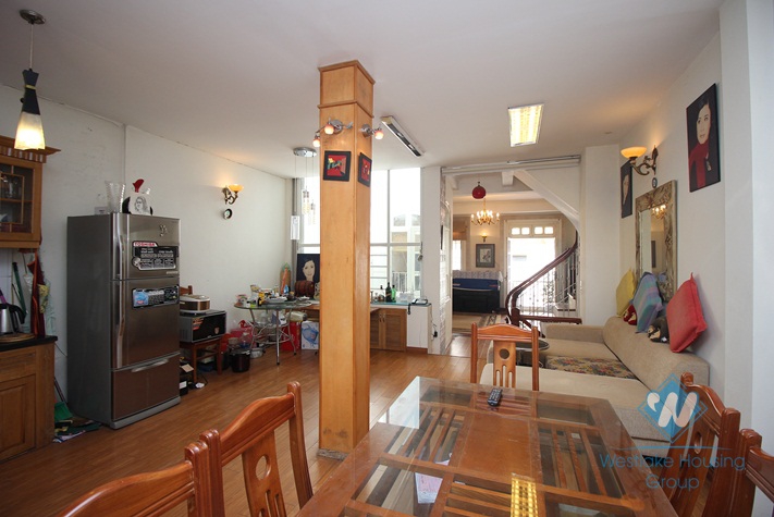 Very nice house for rent in Hoan kiem district, Ha Noi city